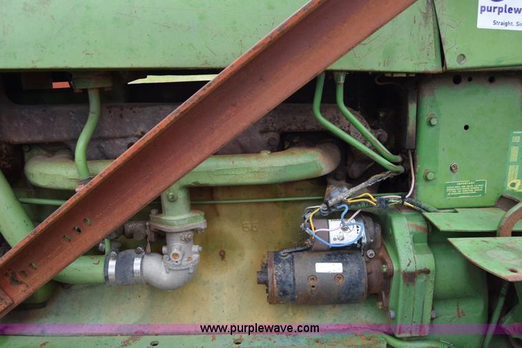 image for item E6364 John Deere 4020 tractor