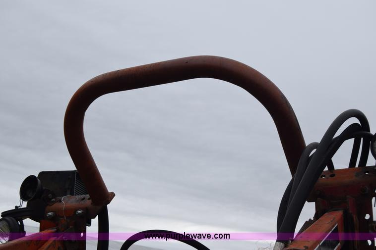 image for item E6364 John Deere 4020 tractor