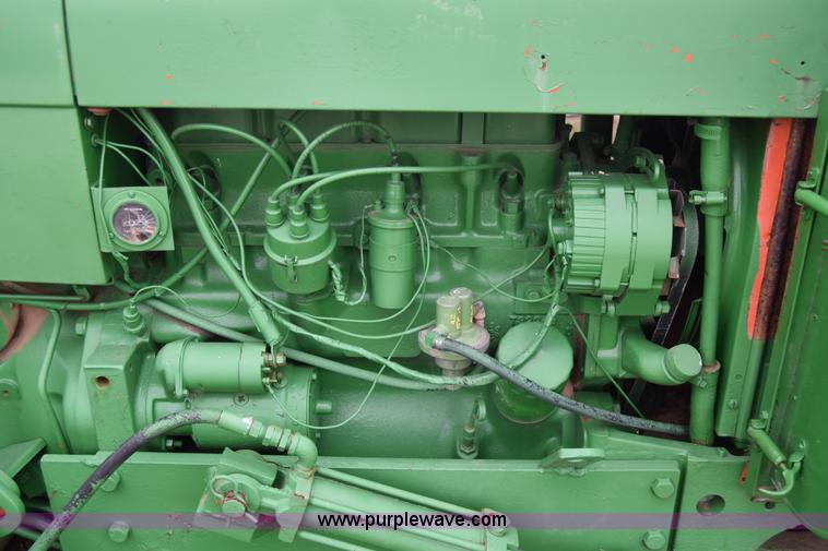 image for item E6365 John Deere 401 tractor