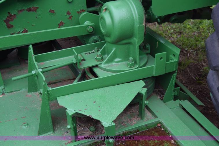 image for item E6365 John Deere 401 tractor