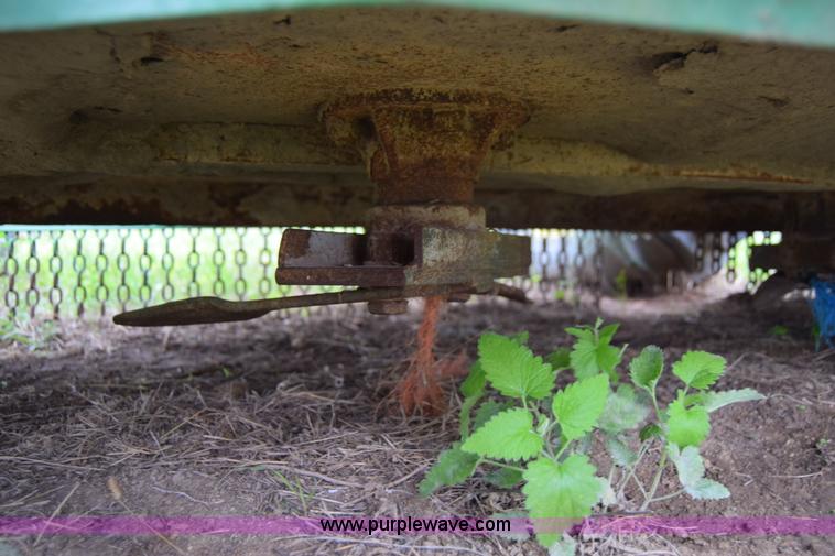 image for item E6365 John Deere 401 tractor