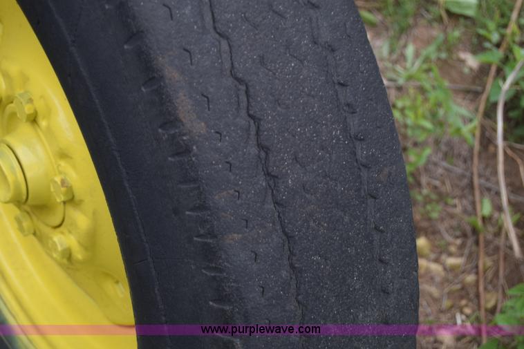 image for item E6365 John Deere 401 tractor