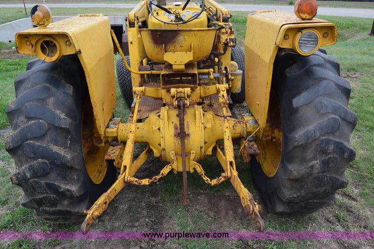 image for item E6367 Massey-Ferguson 2200 tractor