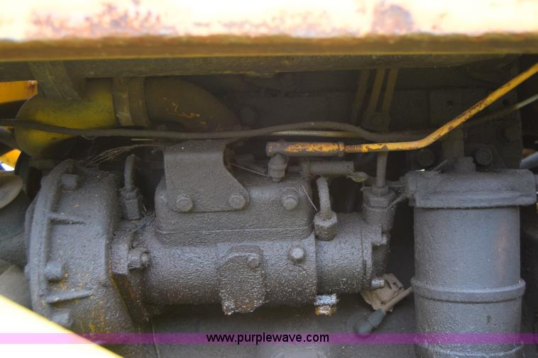 image for item E6367 Massey-Ferguson 2200 tractor