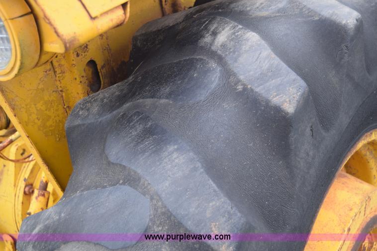 image for item E6367 Massey-Ferguson 2200 tractor