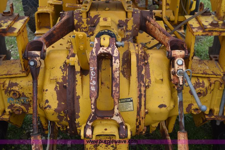 image for item E6371 Massey-Ferguson MF30 tractor