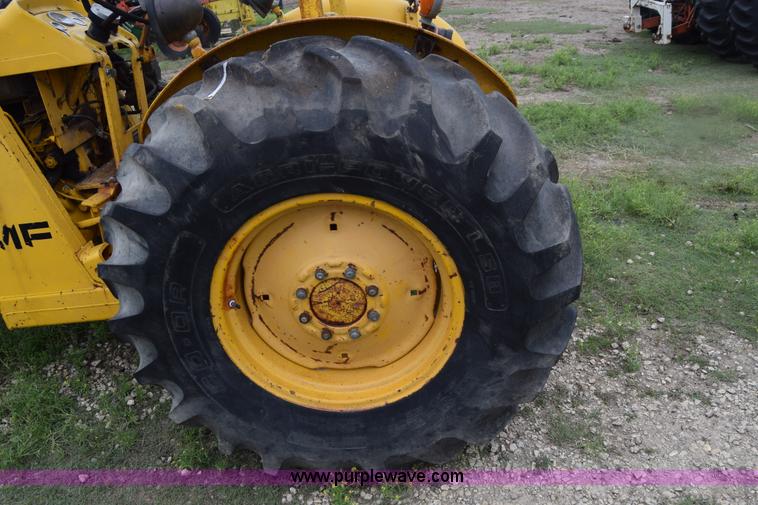 image for item E6371 Massey-Ferguson MF30 tractor