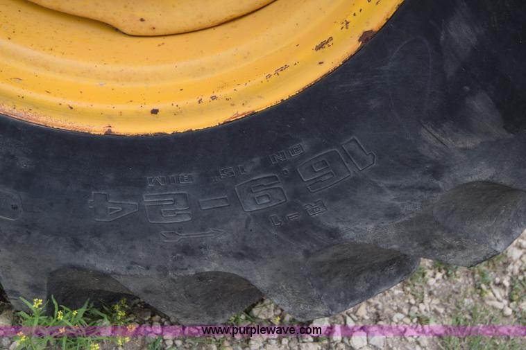 image for item E6371 Massey-Ferguson MF30 tractor