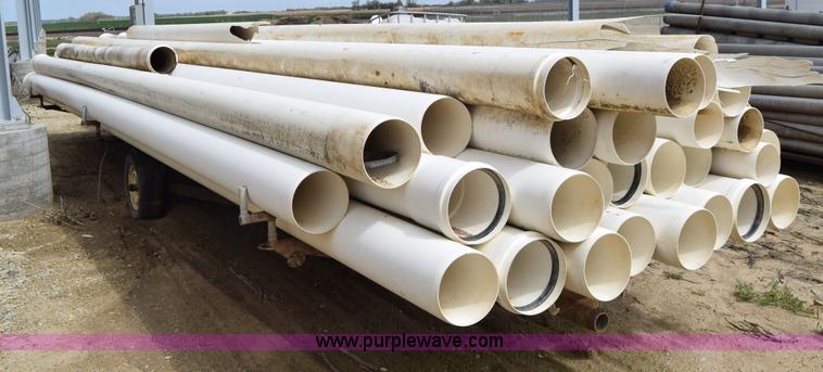 image for item E6376 Approximately 30 pieces of pipe
