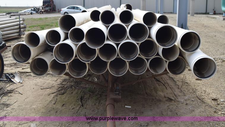 image for item E6376 Approximately 30 pieces of pipe