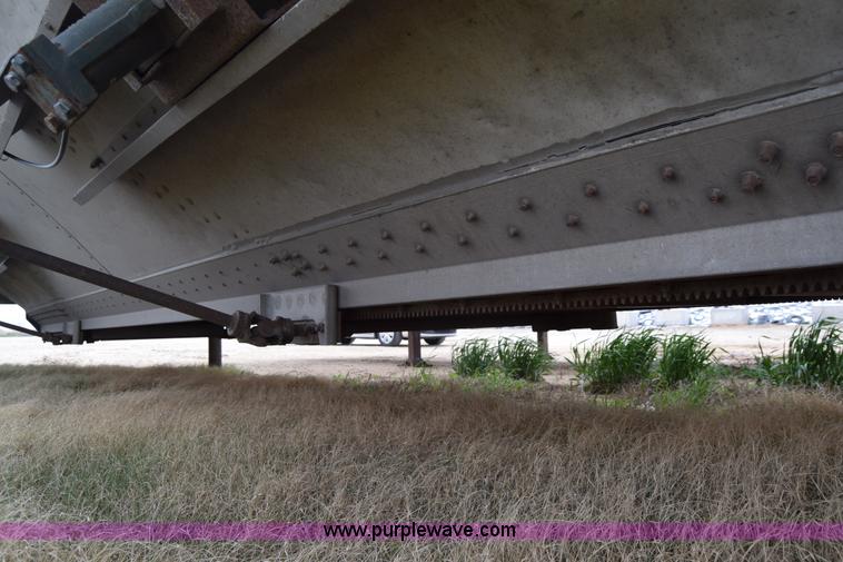 image for item E6377 1999 Timpte grain trailer
