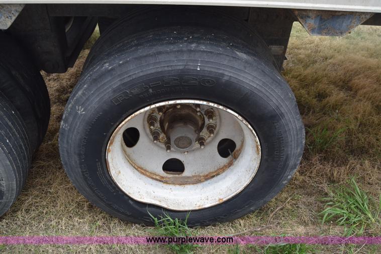 image for item E6377 1999 Timpte grain trailer