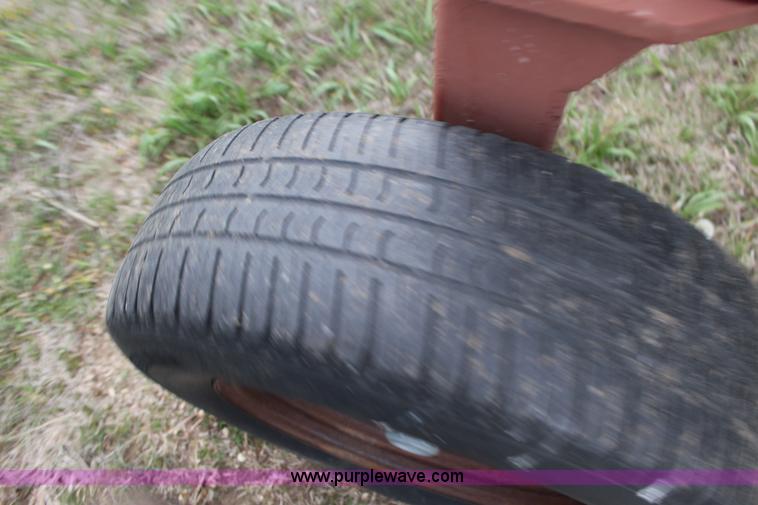 image for item F7686 M&W DF16 wheel rake