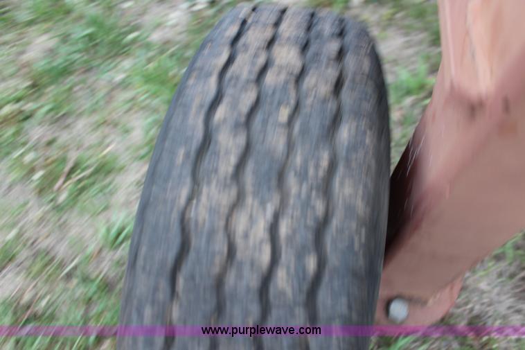 image for item F7686 M&W DF16 wheel rake