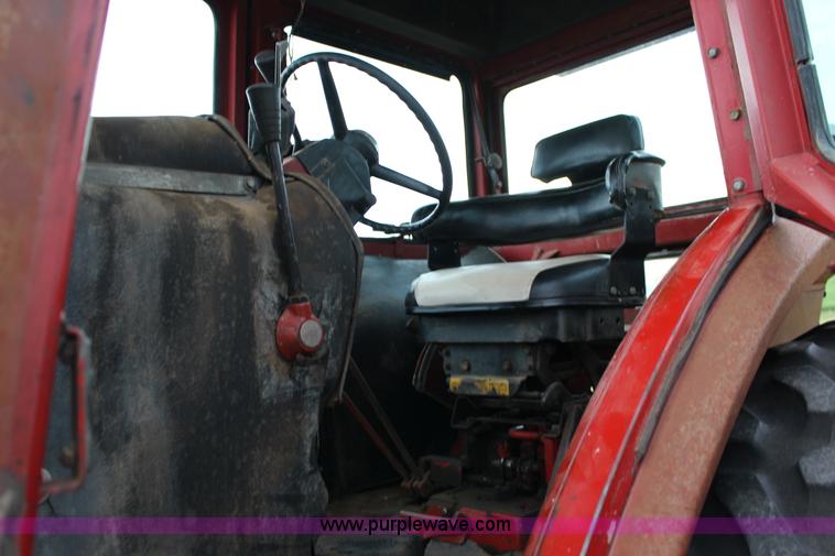 image for item F7695 1974 International 1066 tractor