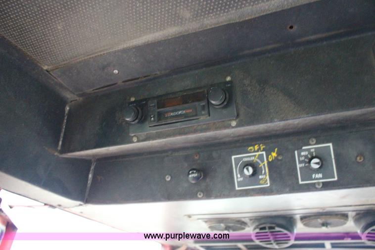 image for item F7695 1974 International 1066 tractor