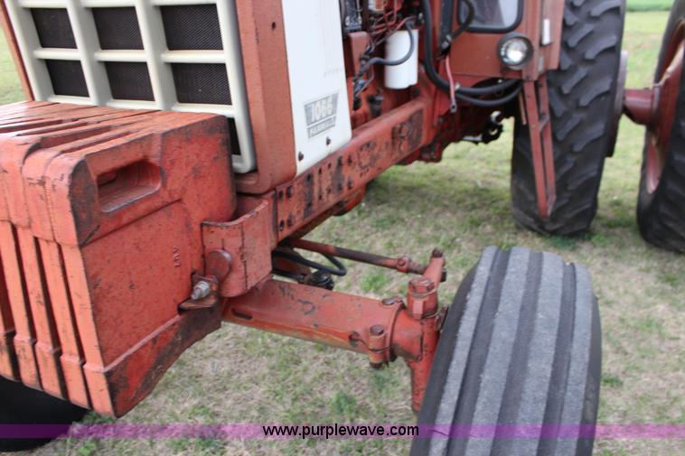 image for item F7695 1974 International 1066 tractor