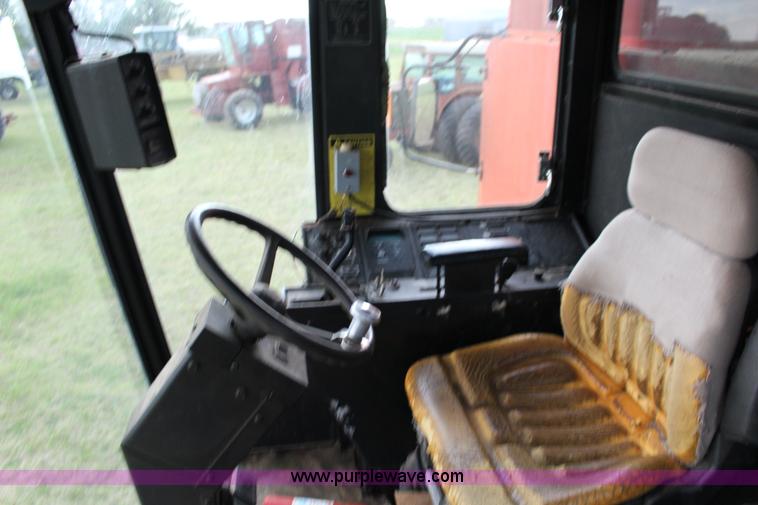 image for item F7696 1986 Case IH 1680 Axial-Flow combine