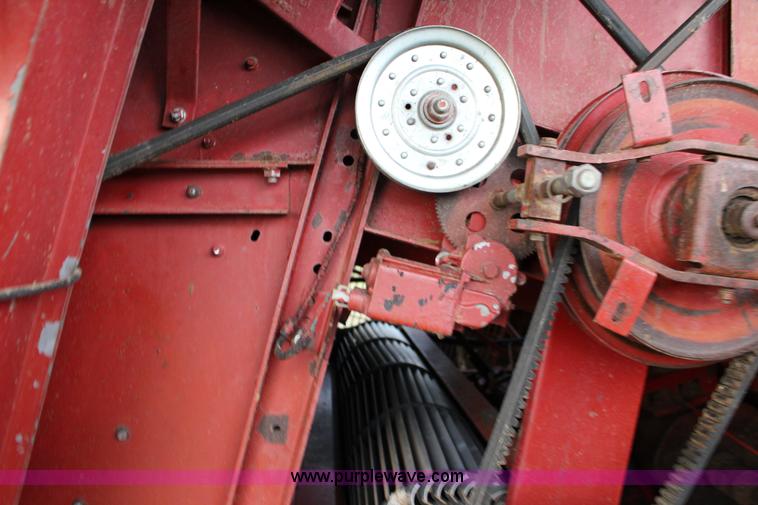 image for item F7696 1986 Case IH 1680 Axial-Flow combine