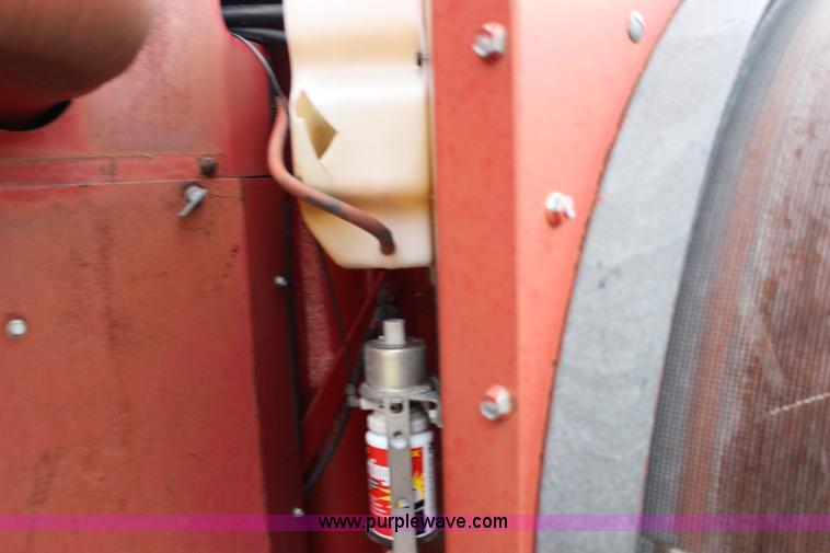 image for item F7696 1986 Case IH 1680 Axial-Flow combine