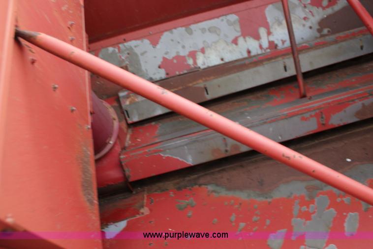 image for item F7696 1986 Case IH 1680 Axial-Flow combine