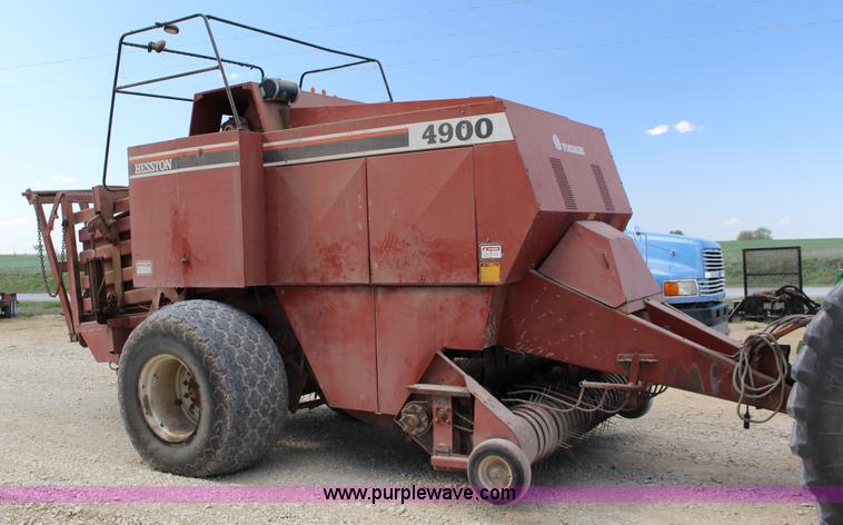 image for item F7708 1988 Hesston 4900 large square baler