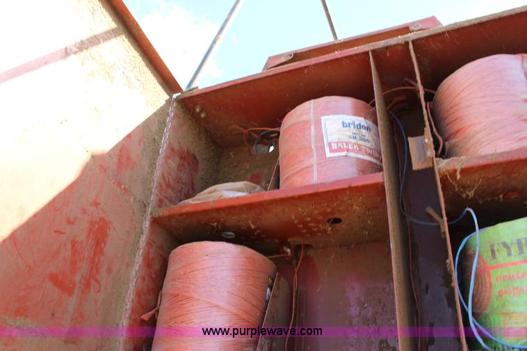 image for item F7708 1988 Hesston 4900 large square baler