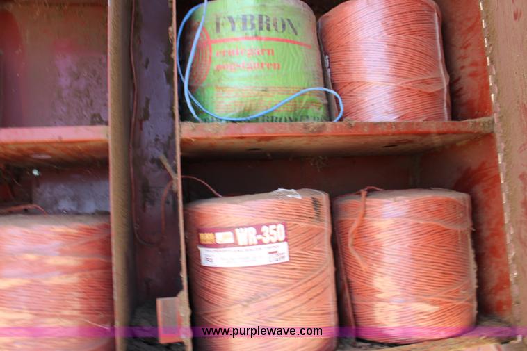 image for item F7708 1988 Hesston 4900 large square baler