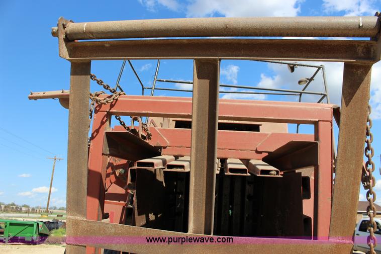 image for item F7708 1988 Hesston 4900 large square baler