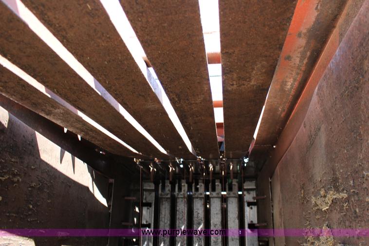 image for item F7708 1988 Hesston 4900 large square baler