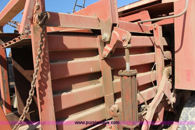 image for item F7708 1988 Hesston 4900 large square baler