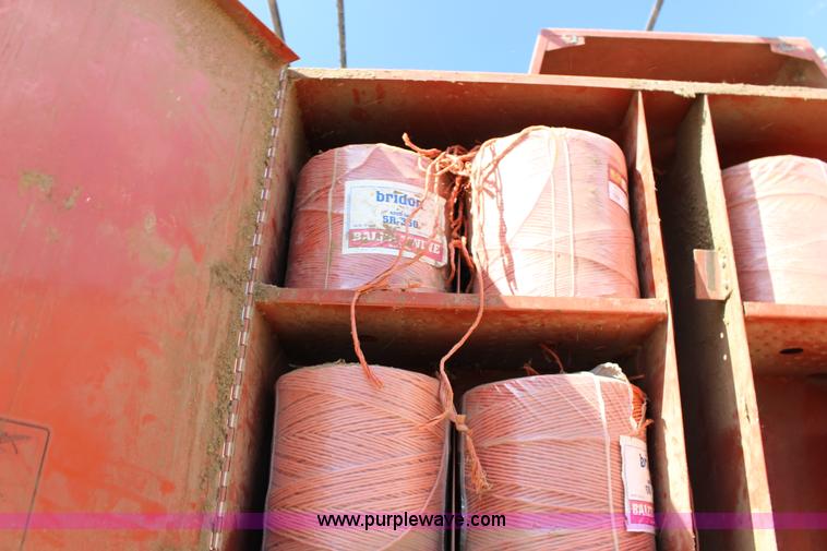 image for item F7708 1988 Hesston 4900 large square baler