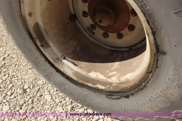 image for item F7708 1988 Hesston 4900 large square baler