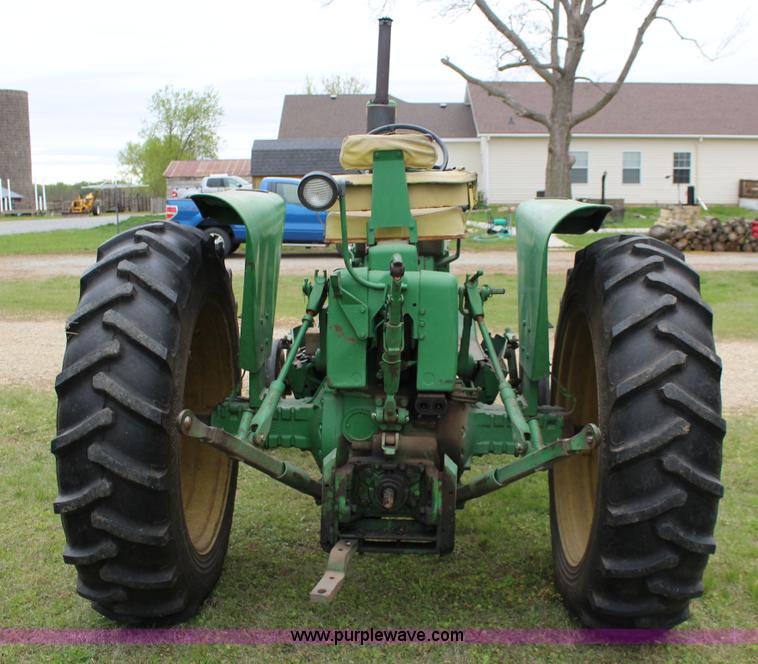 image for item F7717 John Deere 3020 row crop tractor