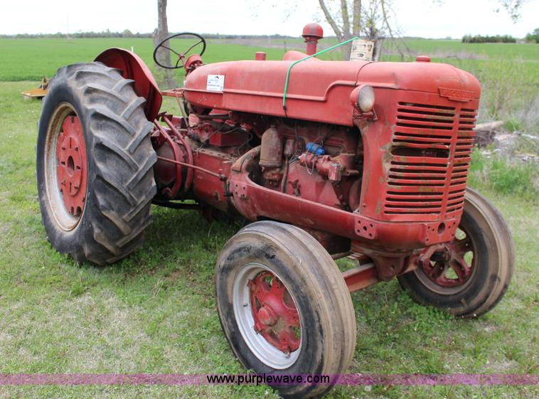 image for item F7719 McCormick W9 tractor
