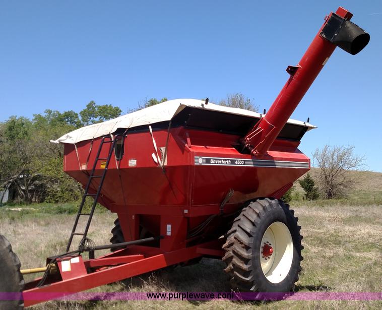 image for item F7751 Unverferth 4500 grain cart