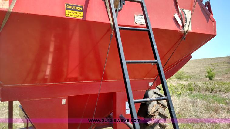 image for item F7751 Unverferth 4500 grain cart