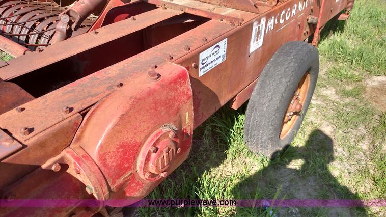 image for item F7753 International Harvester McCormick 46 small square baler