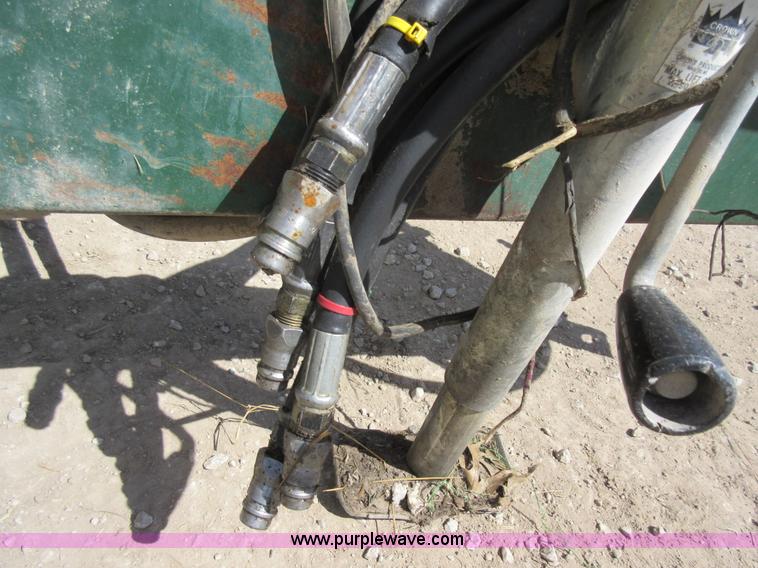 image for item G6627 Arts-Way 500A feed mixer