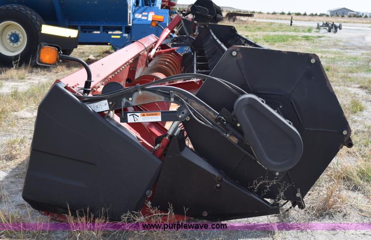image for item H5121 2001 Case IH 1020 head