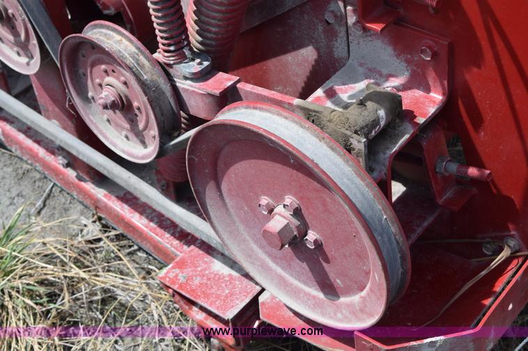 image for item H5121 2001 Case IH 1020 head