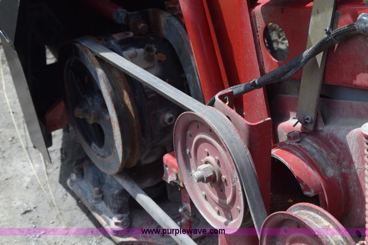 image for item H5121 2001 Case IH 1020 head