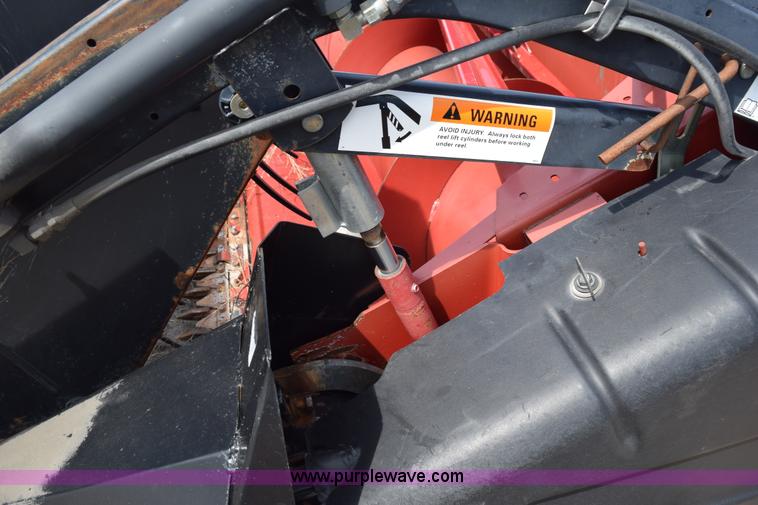 image for item H5121 2001 Case IH 1020 head