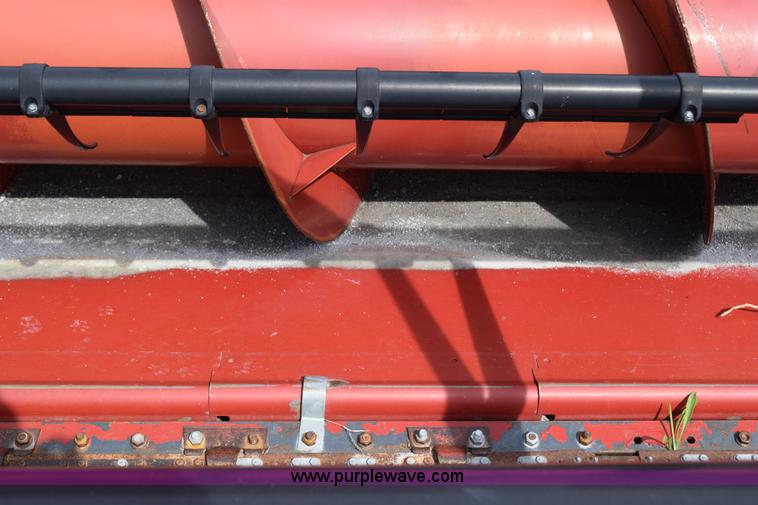 image for item H5121 2001 Case IH 1020 head