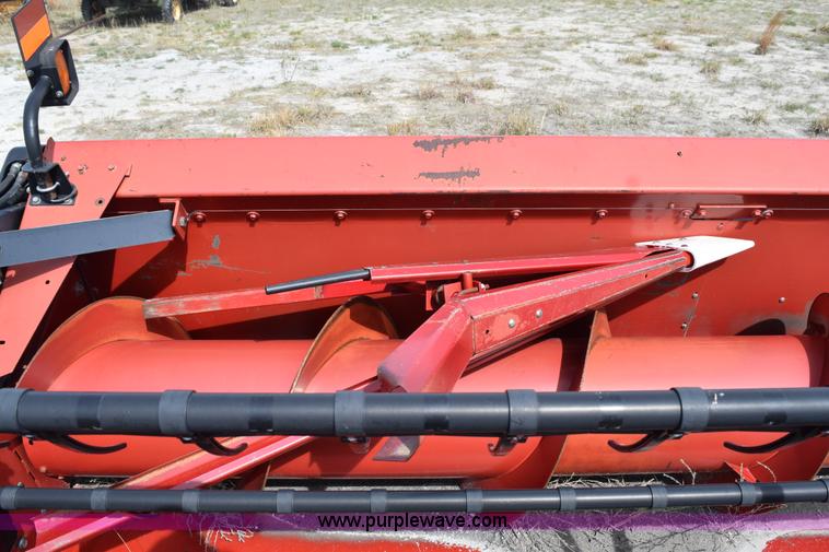 image for item H5121 2001 Case IH 1020 head