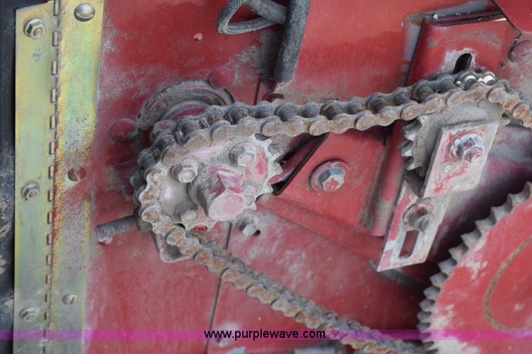 image for item H5121 2001 Case IH 1020 head