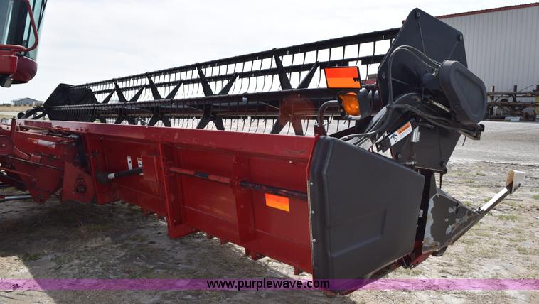 image for item H5122 2003 Case IH 1020 head