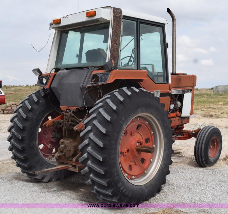 image for item H5126 International 1086 tractor