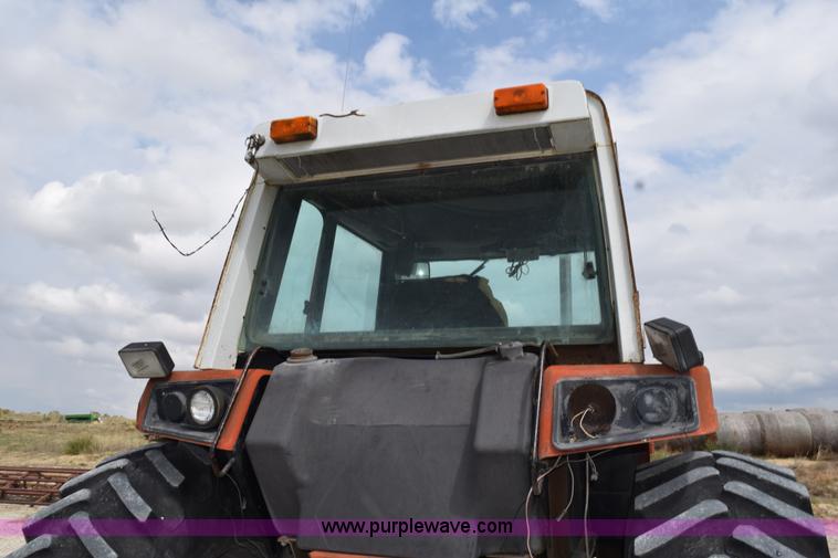 image for item H5126 International 1086 tractor