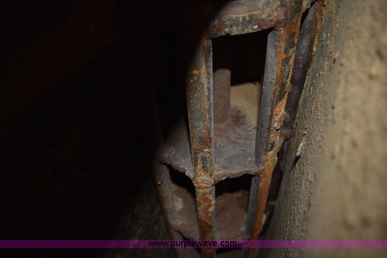 image for item H5128 Malsam M-D double belt terracer